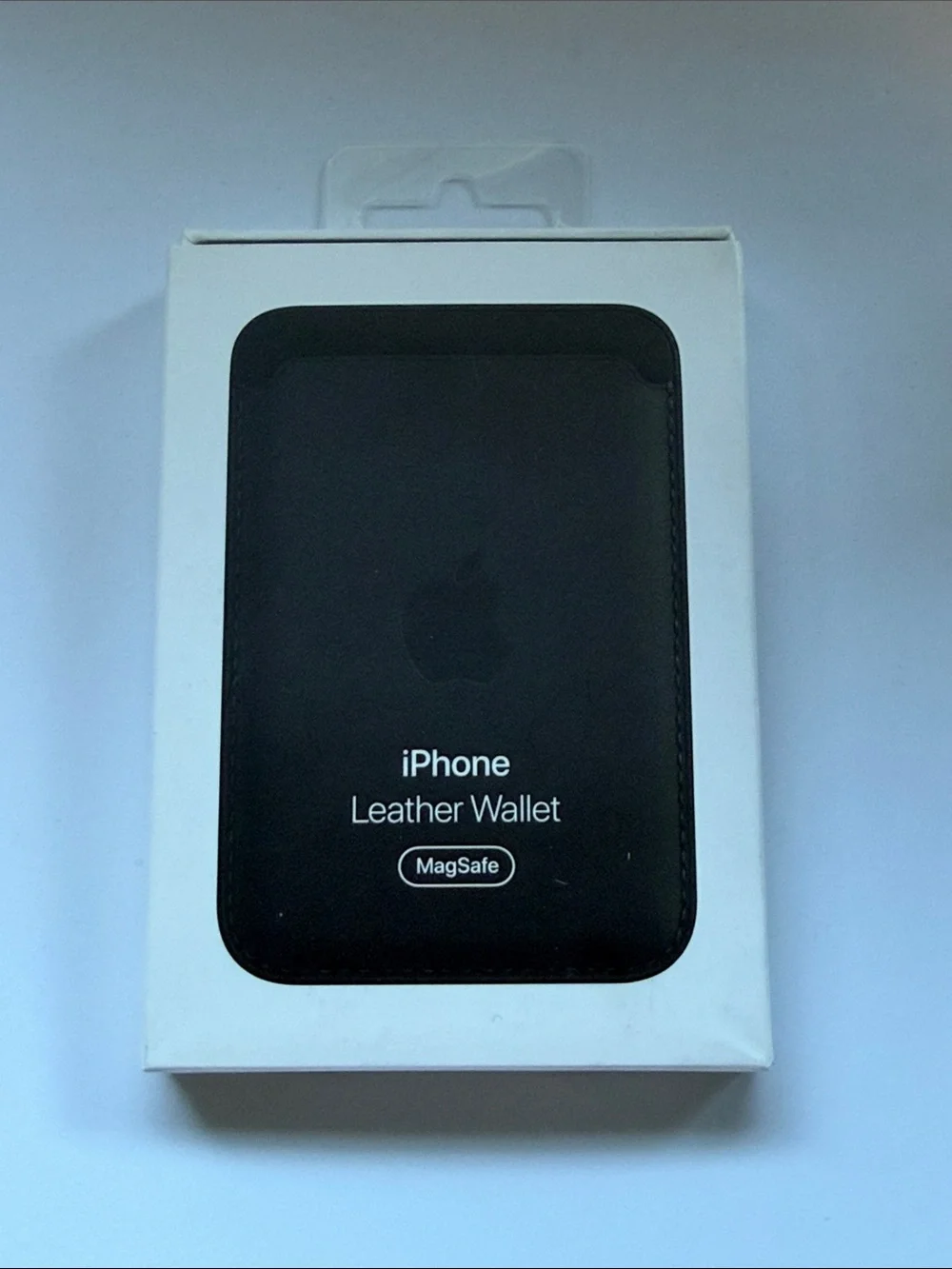 Apple iPhone Leather Wallet with MagSafe - Black / Midnight (in original box)
